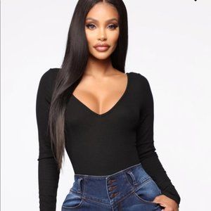 ❌SOLD❌ Fashion Nova Black V Neck Bodysuit
